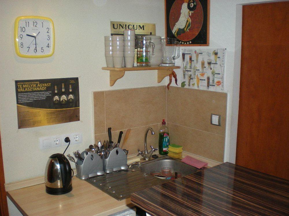 בודפשט Elvis Guesthouse מראה חיצוני תמונה